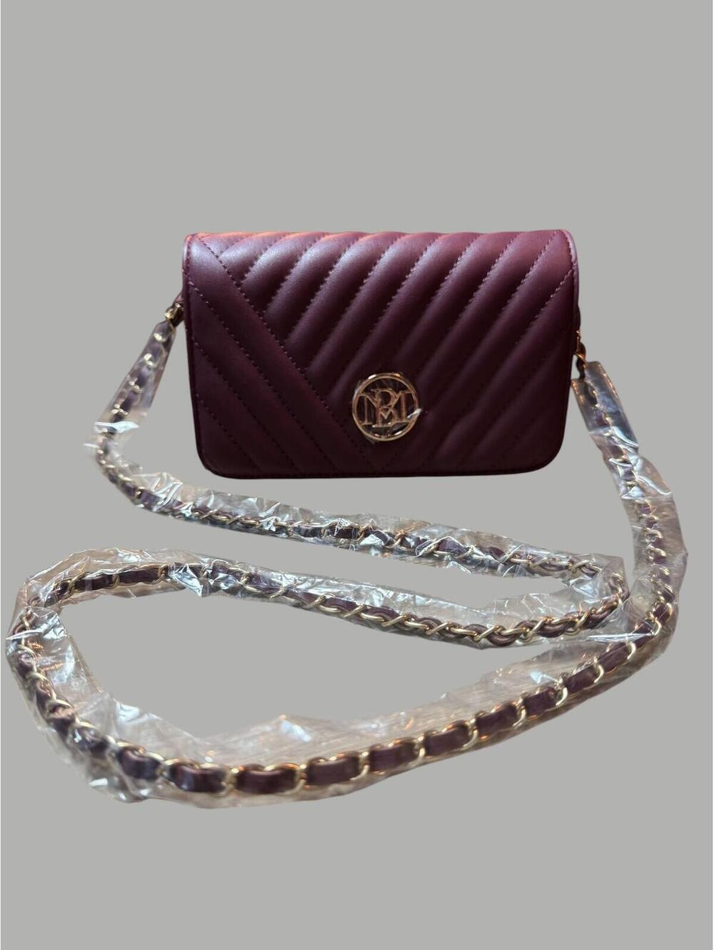 Studio Badgley Mischka Quilted Chain Crossbody Clutch Bag